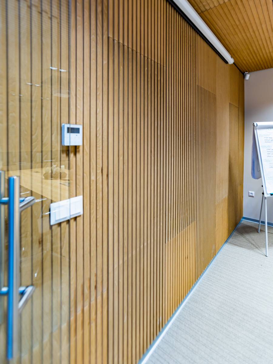Výroba a montáž nábytku a dreveného interiéru J&R INSPIRE Zvolen
